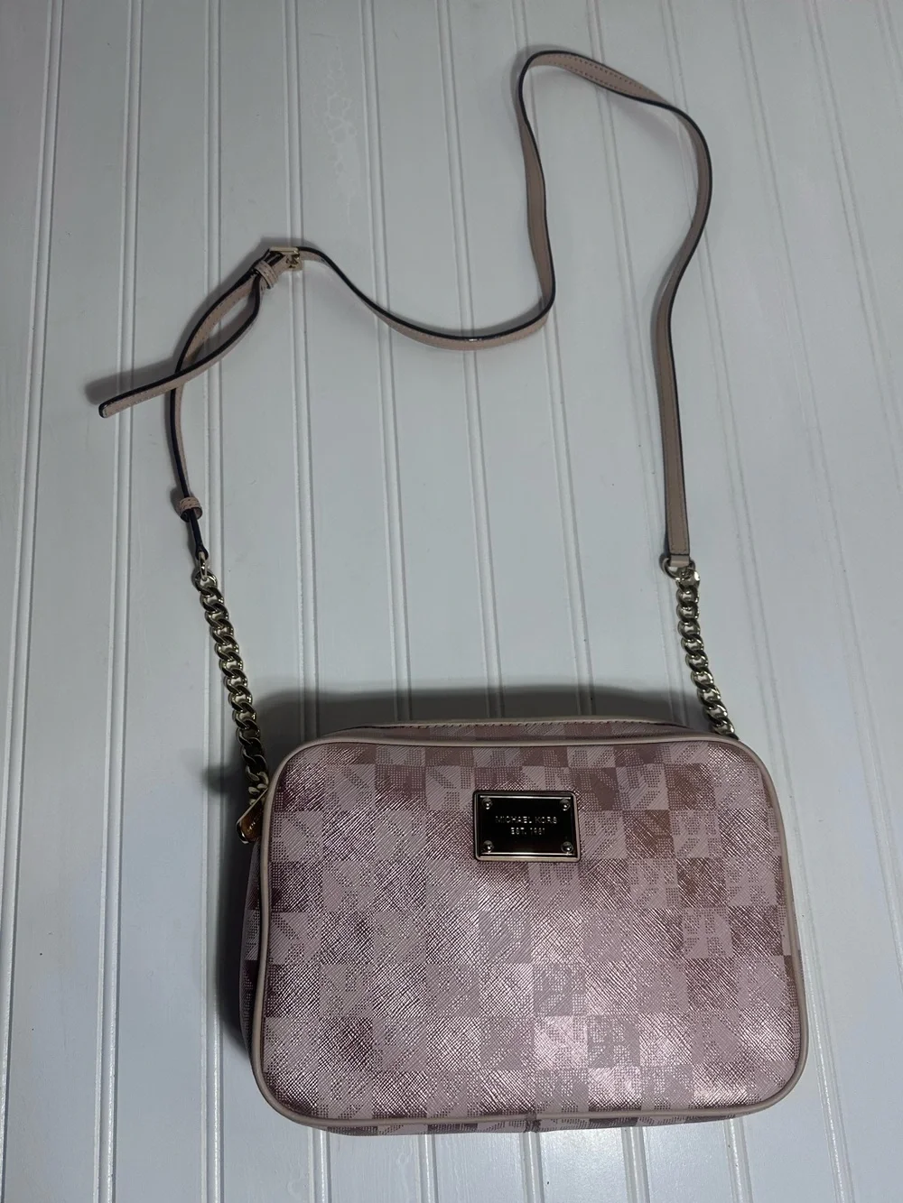 Michael Kors Jet Set crossbody purse pink metallic checkerboard